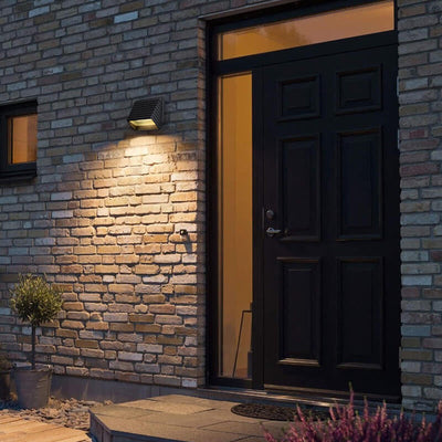Applique murale étanche à LED trapézoïdale à rayures simples pour extérieur 