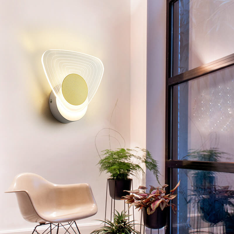 مصباح حائط LED أكريليك هندسي ذهبي فاخر حديث 