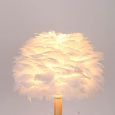 Lampe de table moderne et créative à 1 lumière en bois massif avec plumes décoratives 