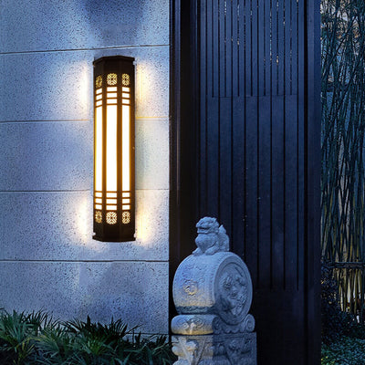 مصباح حائط LED خارجي مقاوم للماء من الفولاذ المقاوم للصدأ الكلاسيكي الحديث بتقليد الرخام 