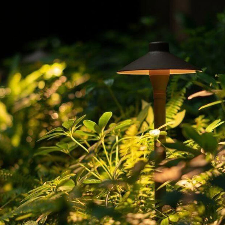 Copper Aluminum Umbrella Design LED Outdoor Lawn Floor Lamp