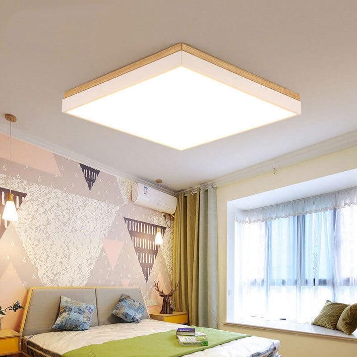 Moderne minimalistische LED-Deckenleuchte zur flachen Montage aus massivem Holz und Acryl in quadratischer Rechteckform für das Wohnzimmer 