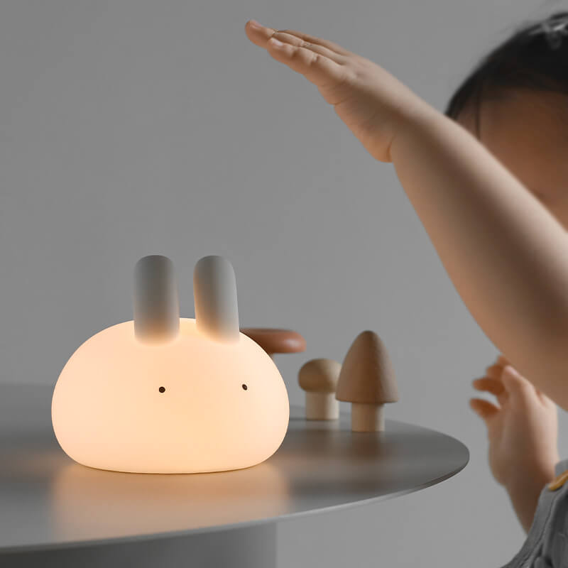 Lámpara de Mesa con Luz Nocturna LED de Silicona Creativa con Forma de Conejo de Dibujos Animados 