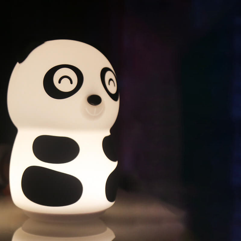 Lámpara de mesa de luz nocturna LED de silicona creativa con forma de panda de dibujos animados 