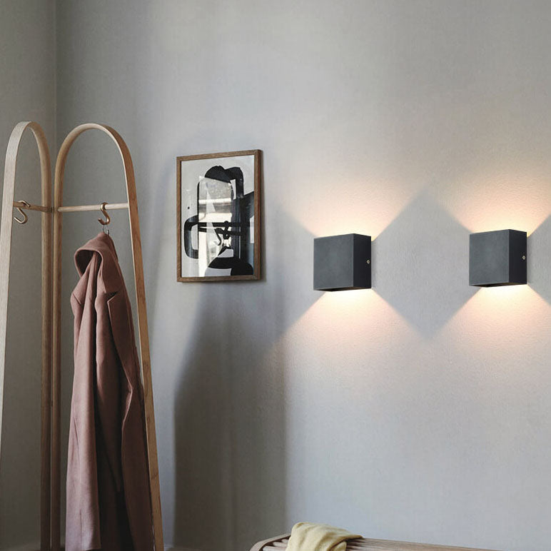 Modern Minimalist Square Aluminum LED Wall Sconce Lamp