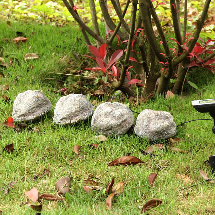 Forma de piedra de simulación Resina Luz solar para exteriores de 4 luces 