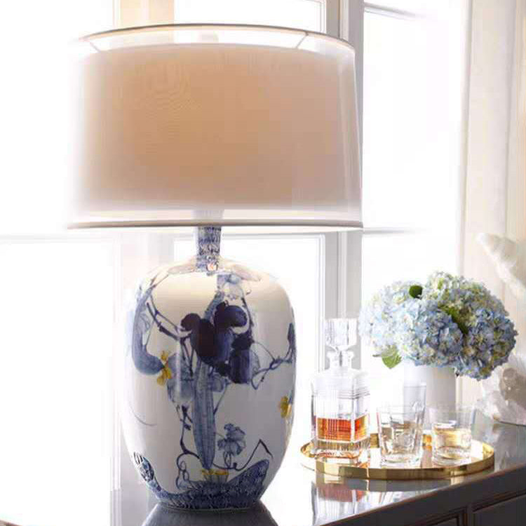 Traditional Chinese Fabric Round Shade Hand-painted Ceramic Vase Base 1-Light Table Lamp For Bedroom