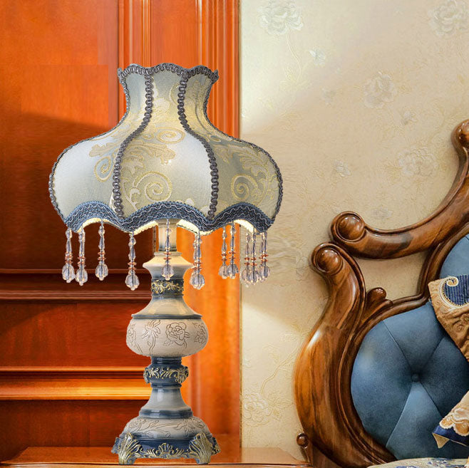 Lámpara de Mesa de 1 Luz de Resina con Flor de Lujo Retro de Europa 