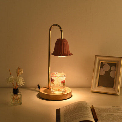Nordic Vintage Horn Shade Wood Base 1-Light Melting Wax Table Lamp