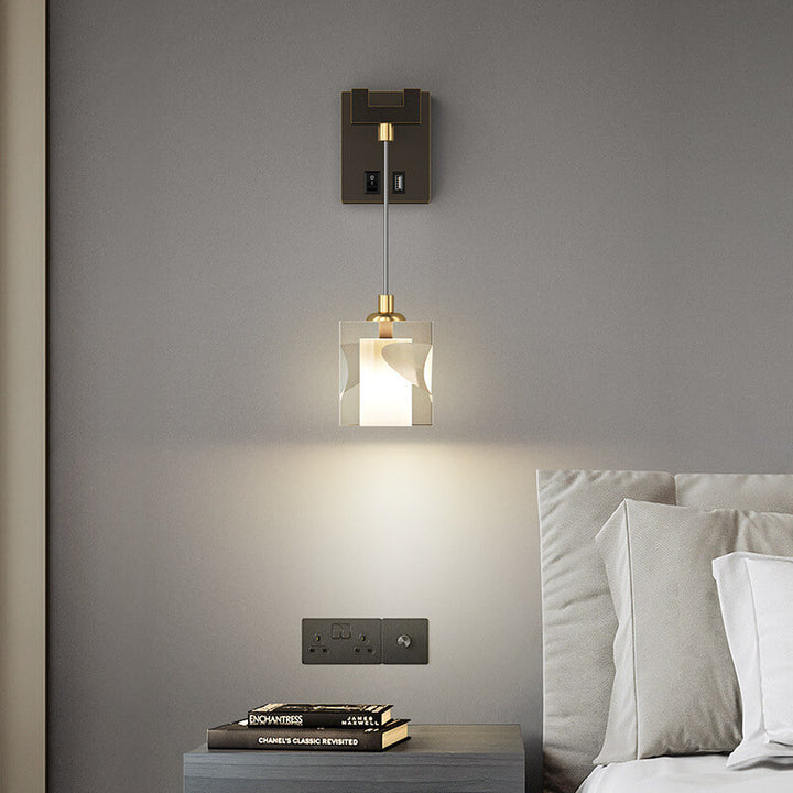 Contemporary Luxury Cube H65 Brass Acrylic 1-Light Wall Sconce Lamp For Living Room &amp; Bedroom