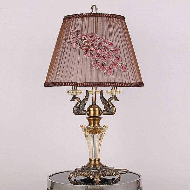 Lampe de table moderne avec abat-jour en tissu de luxe, base en cristal, 3/4 lumières 