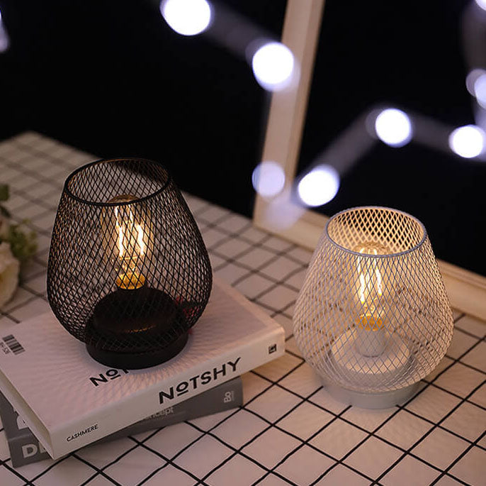 Moderne minimalistische Batterie-Raster-Eisen-Glas 1-Licht Tischlampe 