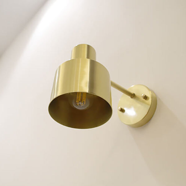 Nordic Minimalist Golden Metal Column 1-Light Wall Sconce Lamp