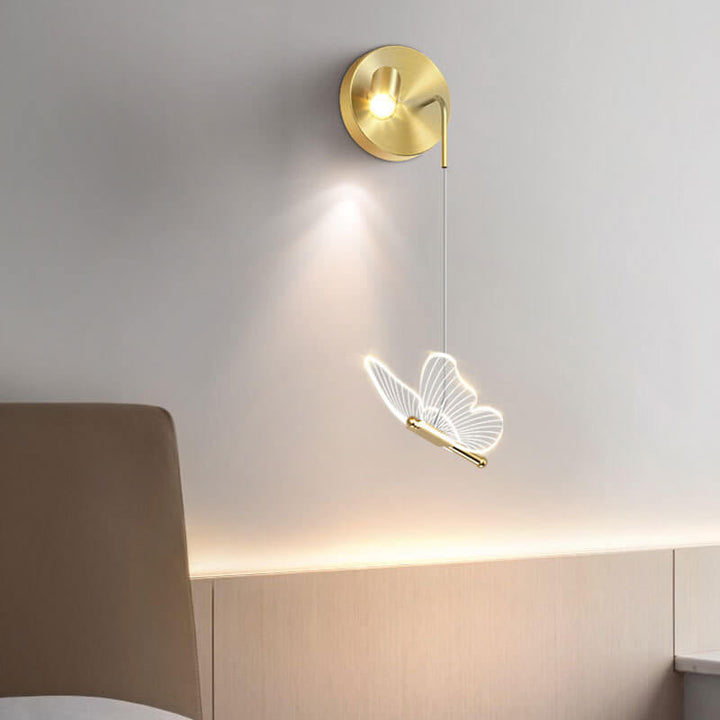 Aplique de pared LED con diseño contemporáneo y creativo de foco mariposa en hierro y acrílico para sala de estar 