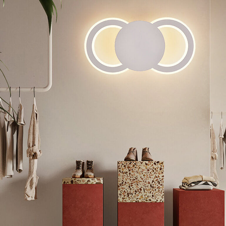 Moderne minimalistische Deckenleuchte aus schwarzem und weißem Metall mit LED 