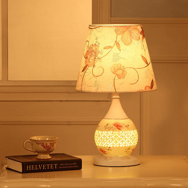 Chinese Minimalist Ceramic Floral Fabric Cone 1-Light Table Lamp