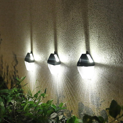 Modernes achteckiges wasserdichtes Solar-LED-Außengarten-Patio-Sensor-Licht aus Kunststoff 