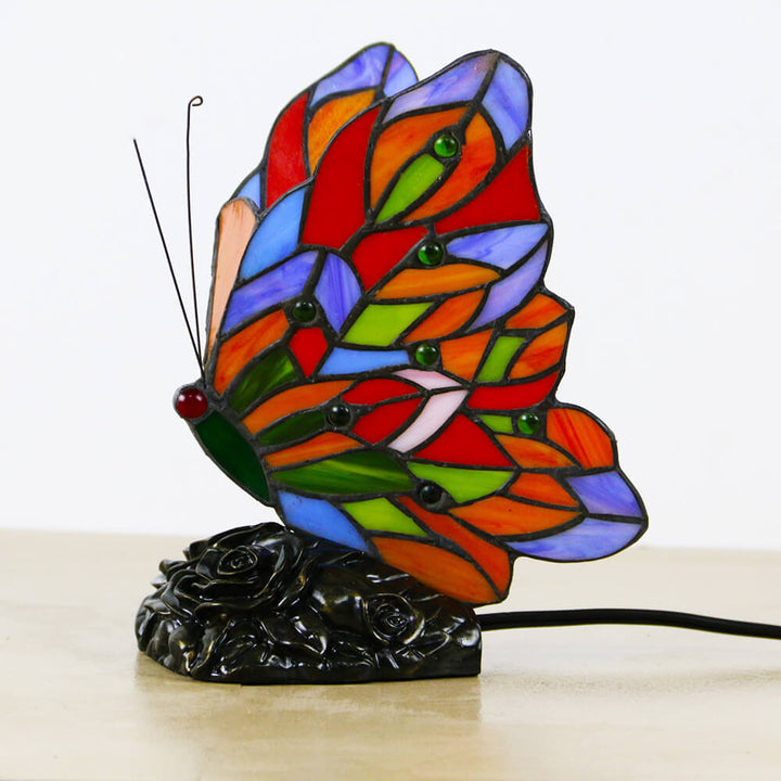 Traditionelle Tiffany-Glas-Harz-Schmetterlingsform Nachtlicht 1-flammige Tischlampe für Schlafzimmer &amp; Wohnzimmer 
