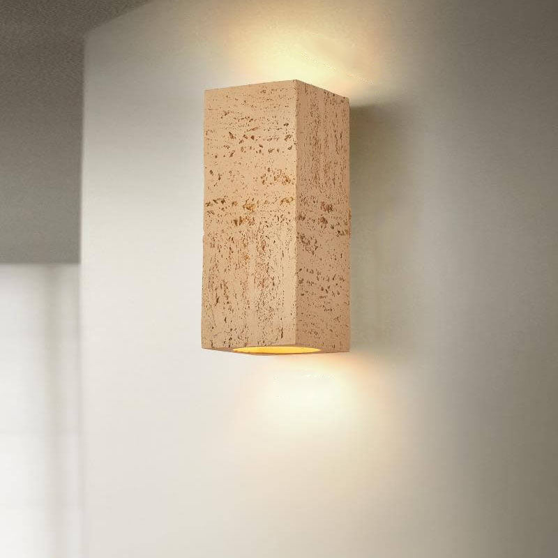 Traditionelle Retro-Wabi-Sabi-LED-Wandleuchte aus Verbundmaterial in quadratischer Säulenform, handgearbeitet, für das Wohnzimmer 