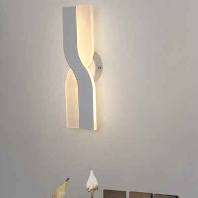 Moderne minimalistische drehbare LED-Wandleuchte