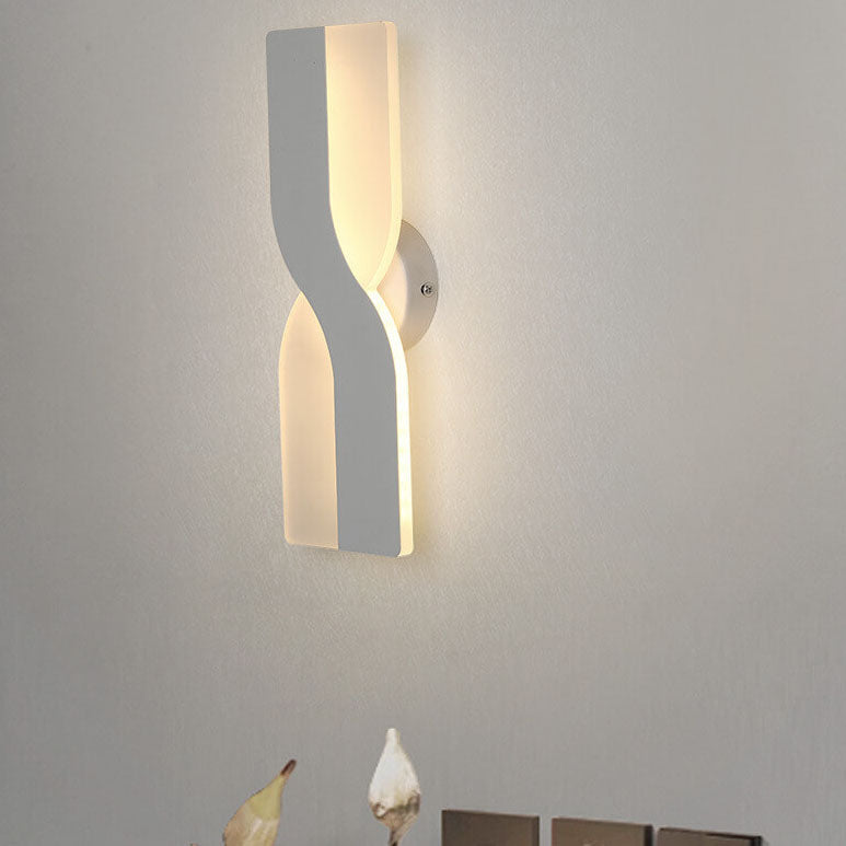 Moderne minimalistische drehbare LED-Wandleuchte