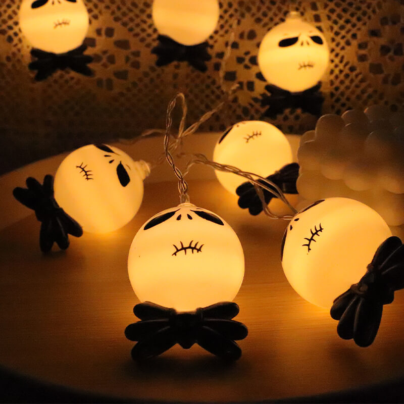 Moderne Art-Déco-Halloween-Lichterkette mit Geistergesicht für Partys, dekorative LED-Lichterkette mit USB-Batteriebox für den Außenbereich 