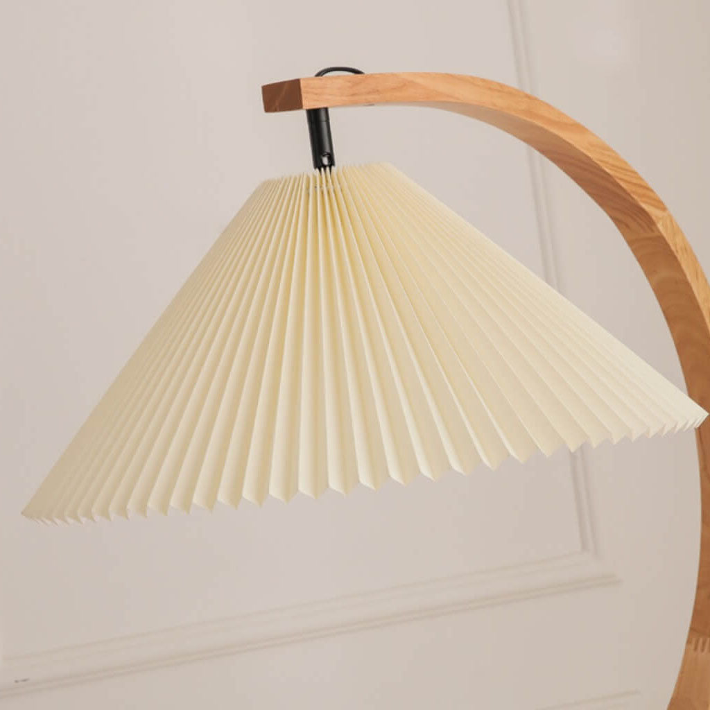 Vintage plissiertes Tablett aus massivem Holz, dekorative 1-Licht-Stehlampe