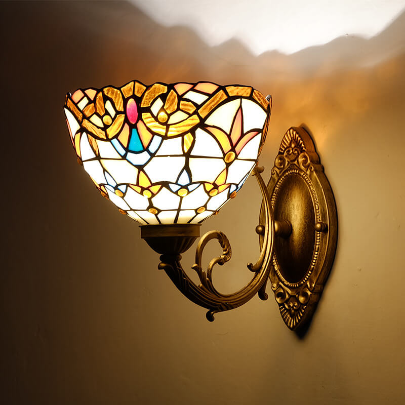 Vintage Tiffany Baroque Stained Glass Round 1-Light Wall Sconce Lamp