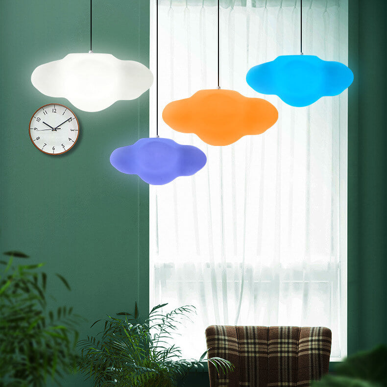 Moderne Harz schwebende Wolken Design Bunte LED Pendelleuchte 