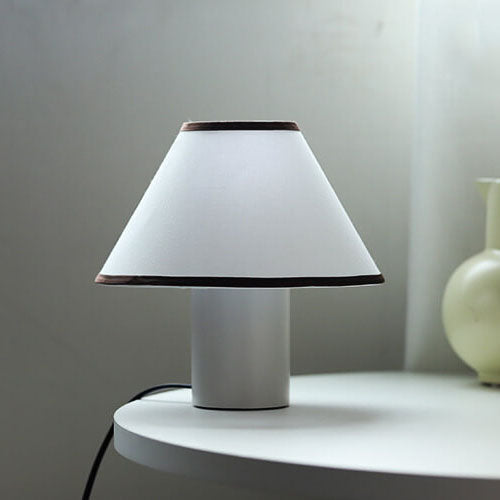 Nordische minimalistische Xuan Papierlaterne 1-flammige Tischlampe