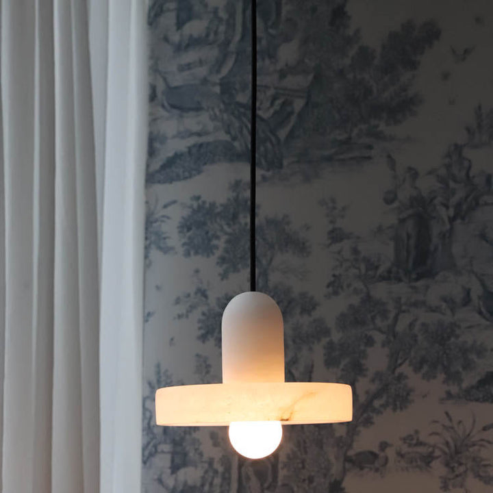 Lámpara colgante de 1 luz de latón con pantalla redonda de mármol chino tradicional para sala de estar 