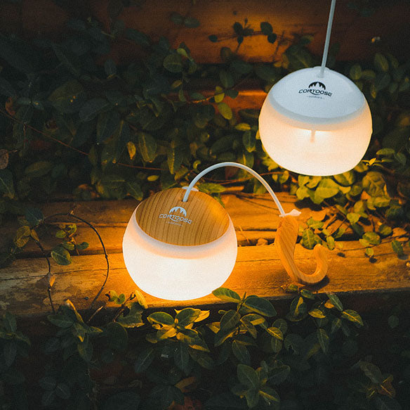 Modernes, minimalistisches, aufhängbares USB-aufladbares Outdoor-LED-Campingzeltlicht 
