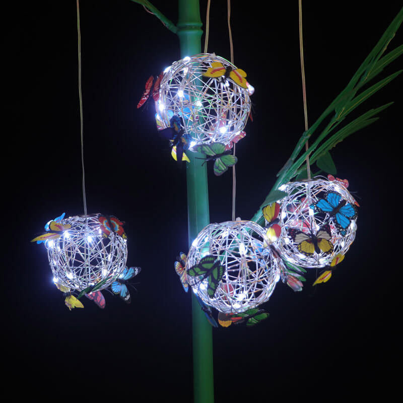 Luz colgante LED con bola de mariposa impermeable para exteriores solar 