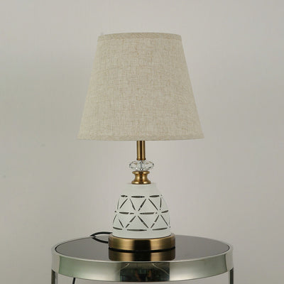 Moderne minimalistische Tischlampe aus Stoff mit einfarbiger Hardware und 1 Licht 