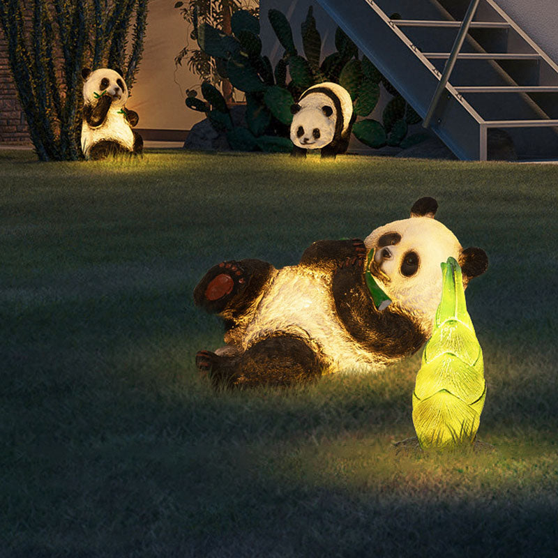 Zeitgenössisches kreatives Harz-Panda-Tierform-LED-Rasen-Landschaftslicht für den Garten 