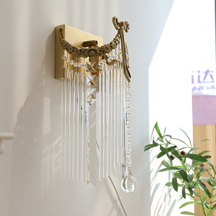 Französische Moderne Luxus Bogen Messing Kristall 1-Licht Wandleuchte 