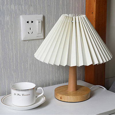 Vintage Pleated Umbrella-shaped 1-Light LED Table Lamp