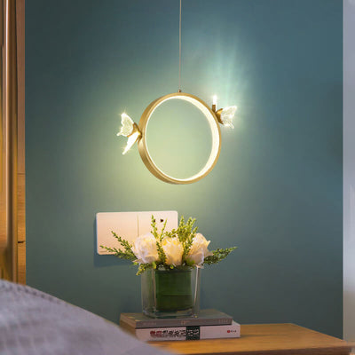 Moderne dekorative LED-Pendelleuchte aus rundem Acryl-Schmetterling aus Messing