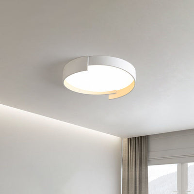 Nordic Simplicity Round Geometric Edge LED Flush Mount Ceiling Light