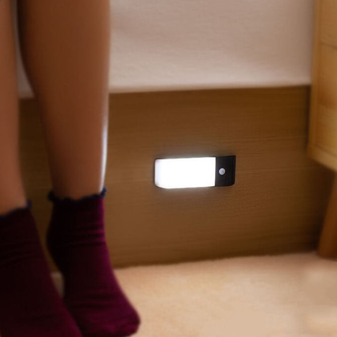 Lumière de Nuit Rechargeable USB à Succion Magnétique avec Capteur de Corps 