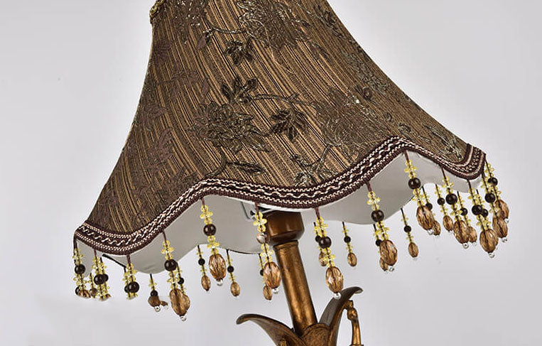 Moderne leichte Luxus-Retro-Quasten-Harz-1-Licht-Tischlampe