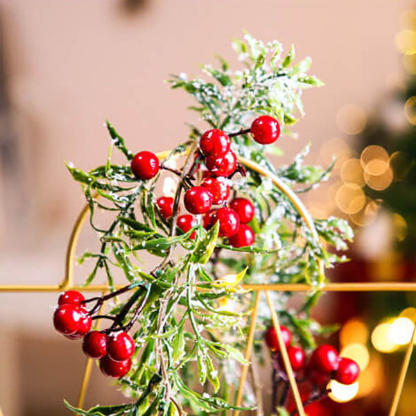 Weihnachtsrote Frucht-Kiefernnadel-LED-Kupferdraht-dekorative Batterie-Schnur-Lichter 