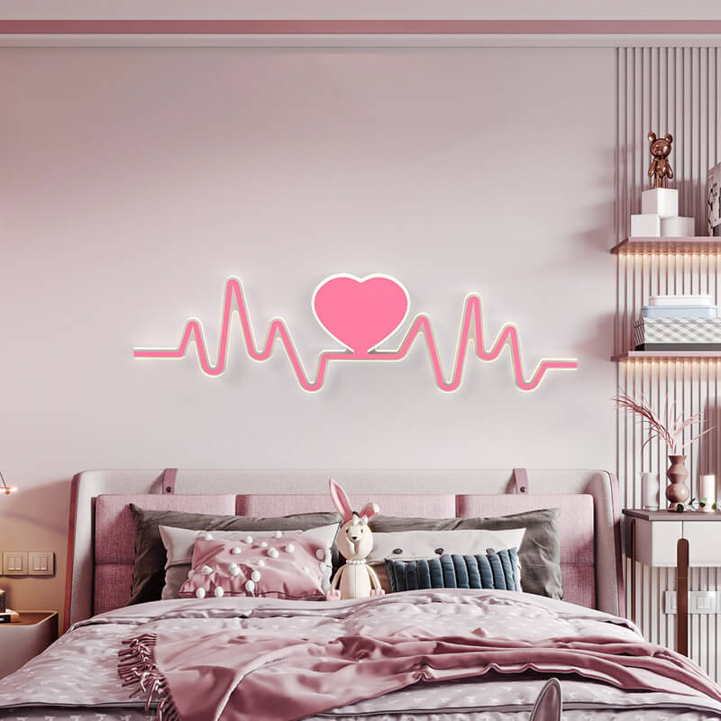 Moderne minimalistische LED-Wandleuchte mit rosafarbenen Herzkurven
