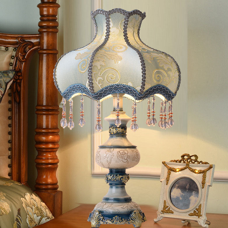 Lampe de table à 1 lumière en résine à fleurs de luxe Europe Retro Light 