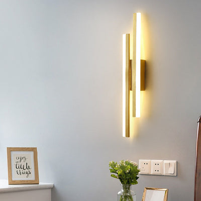 Modern Minimalist Lines Iron Acrylic LED Wall Sconce Lamp