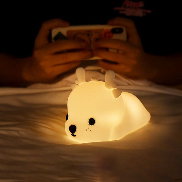 Lampe de table en forme de cerf créative en silicone LED avec chargement USB 