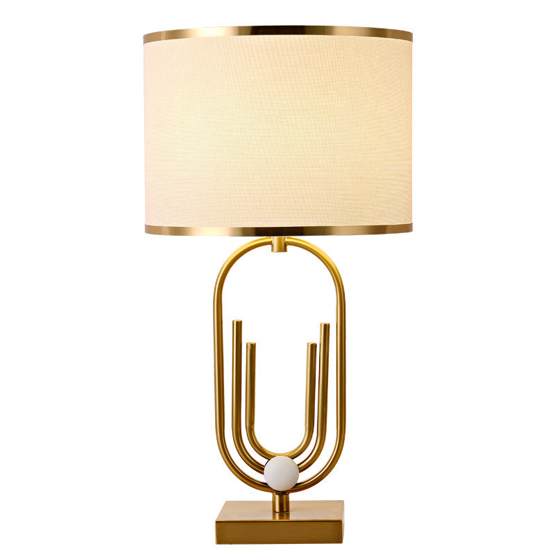 Lampe de table moderne minimaliste en tissu imitation cuivre à 1 lumière 