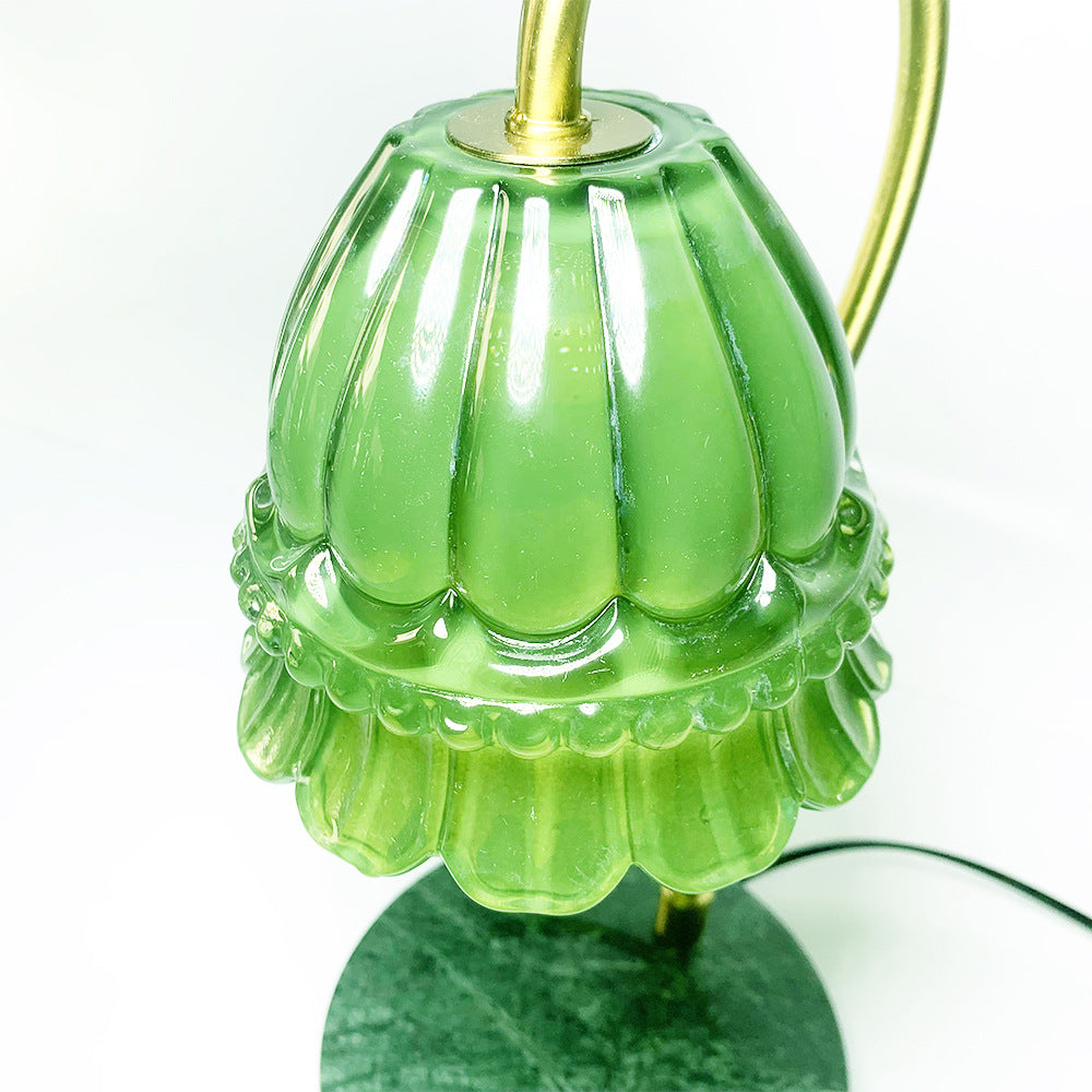 Traditionelle Vintage-Tischlampe mit grünem Glas, Marmor und Blumenmotiv, rund, 1-flammig, mit Wachsschmelz-Effekt, für das Schlafzimmer 