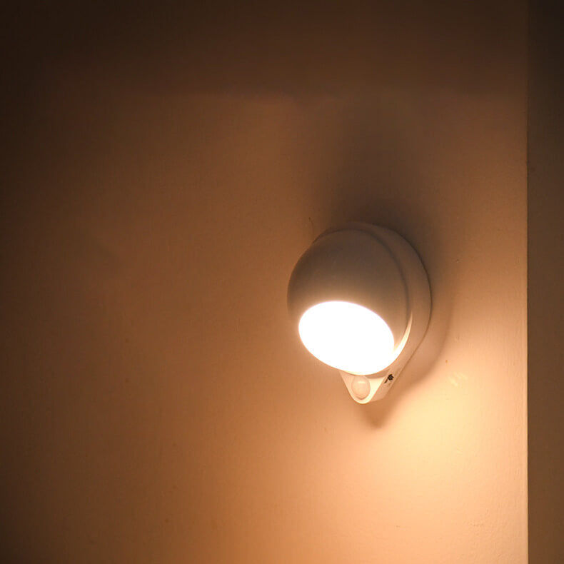 مصباح حائط LED مغناطيسي بتصميم قطرة ماء لاستشعار جسم الإنسان 