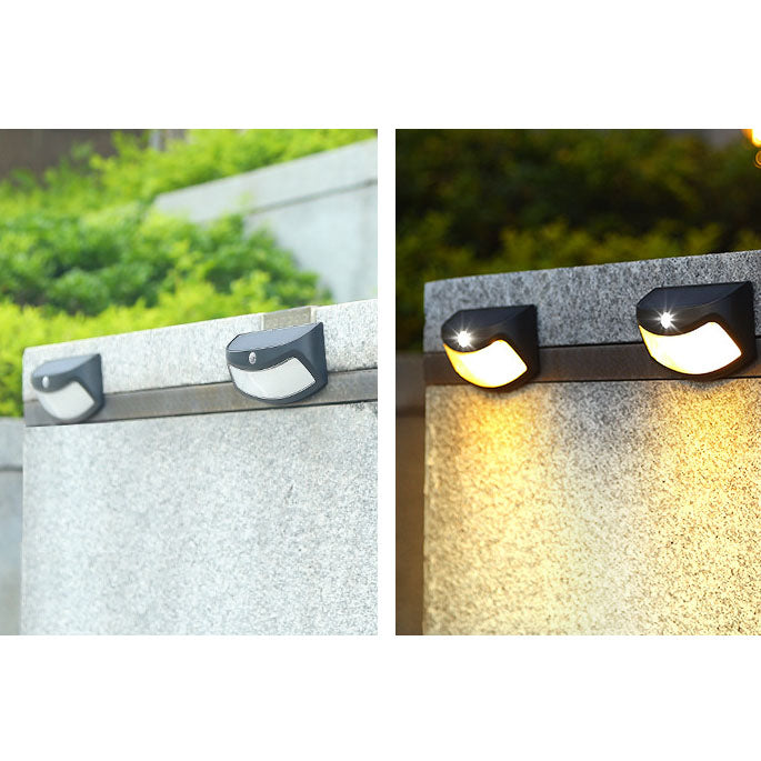 Modern Intelligent Light Control Waterproof Outdoor Patio Solar LED Wall Sconce Lamp